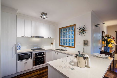 South Pacific Resort & Spa Noosa - Accommodation Mermaid Beach 0