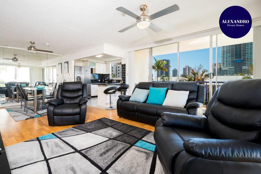 Surfers Paradise QLD Accommodation Mermaid Beach