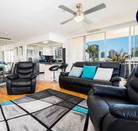 SPACIOUS RESORT STYLE APARTMENT and PARKING INC - Accommodation Mermaid Beach