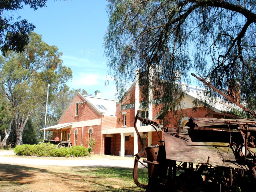 Boralma ACT Accommodation Mermaid Beach