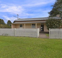 Station Masters Cottage - classic quaint  nostalgia - Accommodation Mermaid Beach