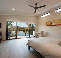 Still Earth - Accommodation Mermaid Beach
