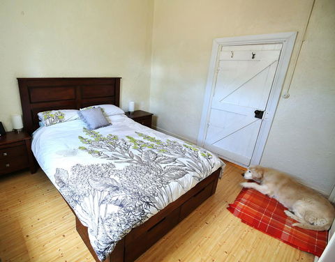 Stonewall Cottage - Accommodation Mermaid Beach 1