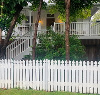 Stranded in Oz Stay in Relaxing Environment FREE WIFI NETFLIX POOL AIR CON - Accommodation Mermaid Beach