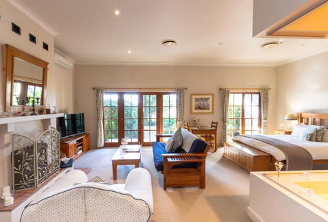 Strathearn Park Lodge - Accommodation Mermaid Beach 0