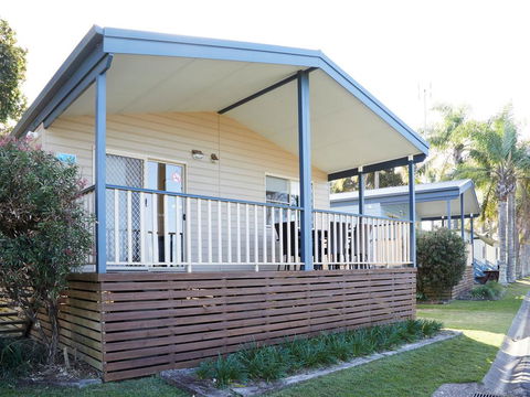 Stuarts Point Holiday Park - Accommodation Mermaid Beach 1