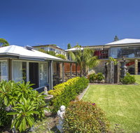 Studio Cabana on Golf in Mollymook - Accommodation Mermaid Beach