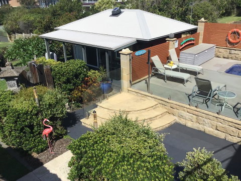 Studio Cabana On Golf In Mollymook - Accommodation Mermaid Beach 3