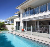 Stunning Beachside Home minutes from Coolum Beach