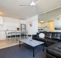 Stunning Ocean View Apartment - Resort Facilities - Accommodation Mermaid Beach