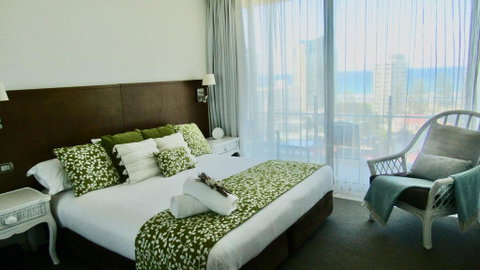 Stunning Surfers Paradise Apartment - Accommodation Mermaid Beach 0