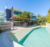 Stylish Beach Side Apartment - Unit 5 - 33 Lorikeet Drive - Accommodation Mermaid Beach