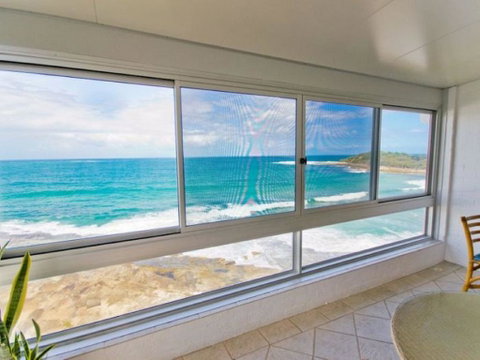 Suncrest 3 - Accommodation Mermaid Beach 0