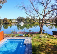 Sunset Lodge - Accommodation Mermaid Beach