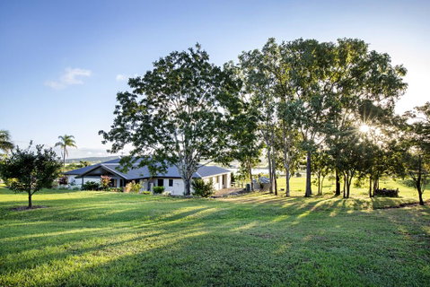 Sunset Retreat Airlie Beach Rural Getaway - Accommodation Mermaid Beach 1