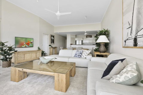 Sunshine Beach Penthouse With Beach Views - Unit 9/21 Park Crescent, Sunshine Beach - Accommodation Mermaid Beach 1