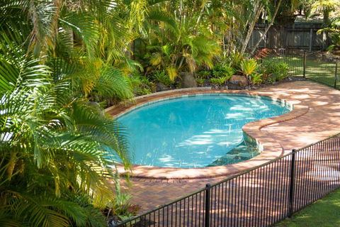 Sunshine Coast Motor Lodge - Accommodation Mermaid Beach 0