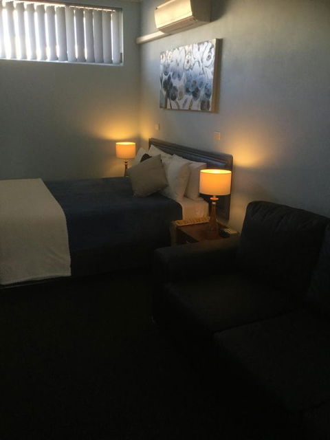 Tall Timbers Motel - Accommodation Mermaid Beach 0