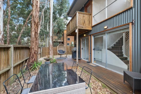 Tangles - Accommodation Mermaid Beach 2