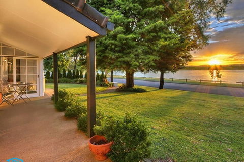 Tara Downs On Lake Albert - Accommodation Mermaid Beach 0