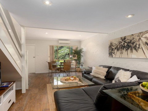 Tehidy Townhouse - Accommodation Mermaid Beach 0