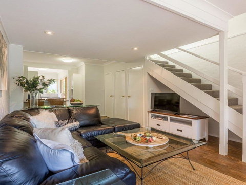 Tehidy Townhouse - Accommodation Mermaid Beach 1