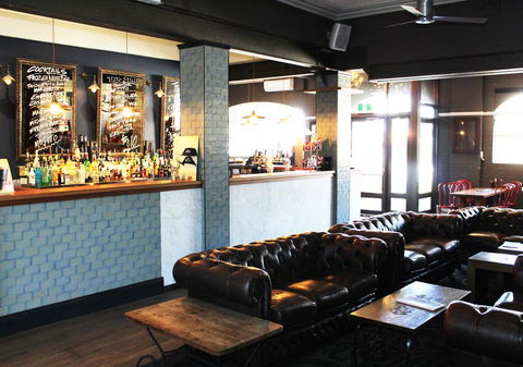 The Astor Hotel Motel - Accommodation Mermaid Beach 1