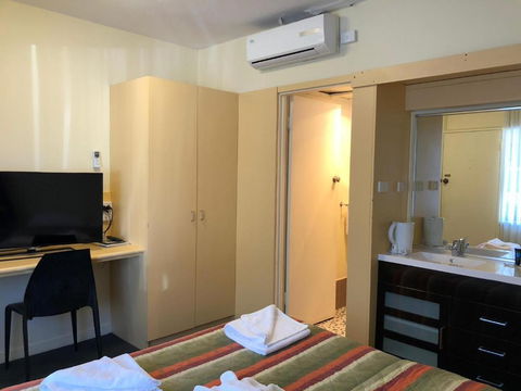 The Astor Suites - Accommodation Mermaid Beach 1