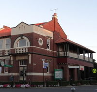 The Bank BB West Wyalong - Accommodation Mermaid Beach