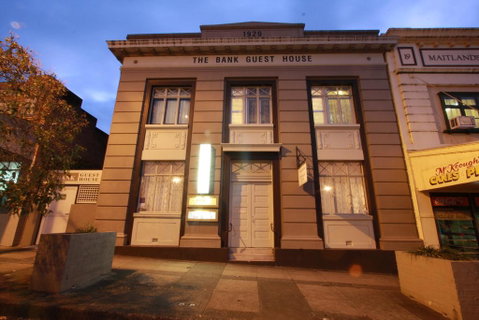The Bank Guesthouse - Accommodation Mermaid Beach 1