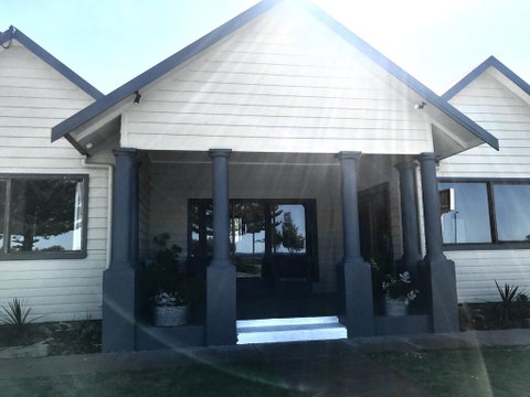 The Beach House & Villas - Accommodation Mermaid Beach 1