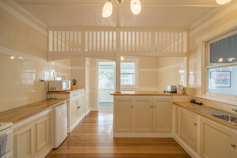 Tarraleah Estate - Accommodation Mermaid Beach 10