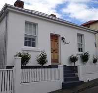 Patersonia Cottage - Accommodation Mermaid Beach