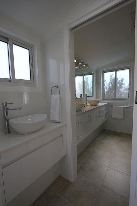 Moonah Central Apartments - Accommodation Mermaid Beach 2