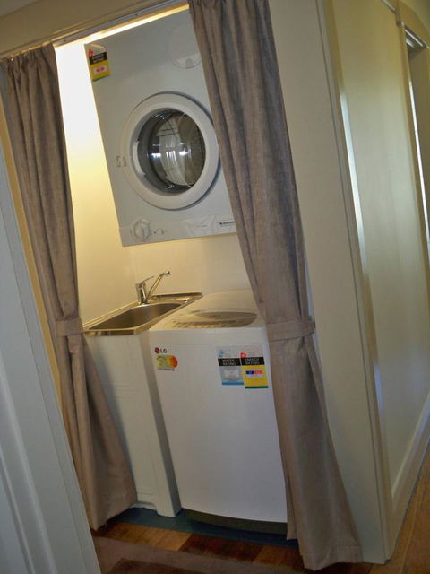 Moonah Central Apartments - Accommodation Mermaid Beach 36