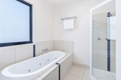 Madsen Retreat - Accommodation Mermaid Beach 31