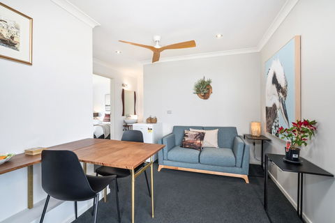 Madsen Retreat - Accommodation Mermaid Beach 3