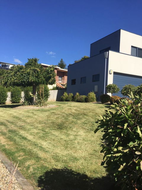 Madsen Retreat - Accommodation Mermaid Beach 33