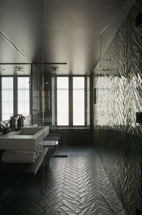 Moss Hotel - Accommodation Mermaid Beach 15