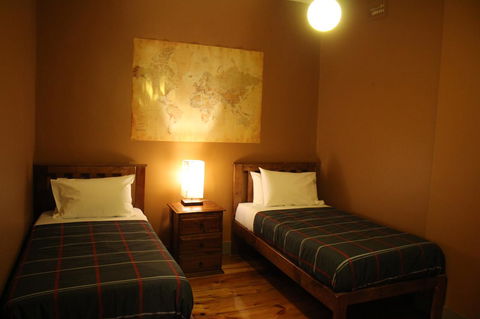 The Tasmanian Inn - Accommodation Mermaid Beach 10