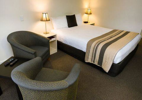 Shoreline Hotel - Accommodation Mermaid Beach 38