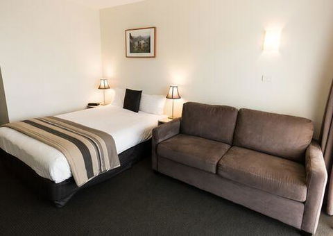 Shoreline Hotel - Accommodation Mermaid Beach 32