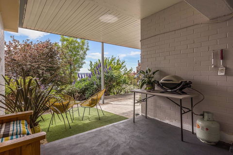 Moonrise View Apartment - Accommodation Mermaid Beach 10