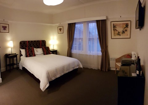 Ashdowns Of Dover - Accommodation Mermaid Beach 13