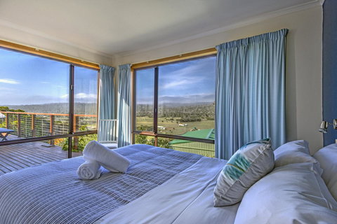 Zenith - Accommodation Mermaid Beach 2