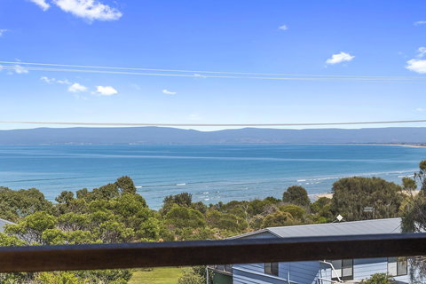 Zenith - Accommodation Mermaid Beach 1