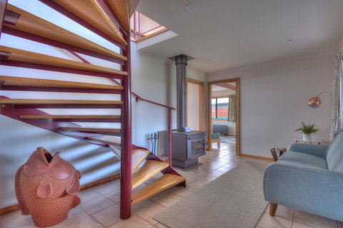 Zenith - Accommodation Mermaid Beach 4