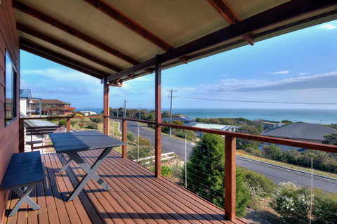 Zenith - Accommodation Mermaid Beach 11