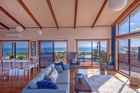 Zenith - Accommodation Mermaid Beach 0