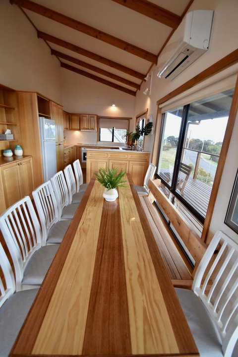 Zenith - Accommodation Mermaid Beach 7